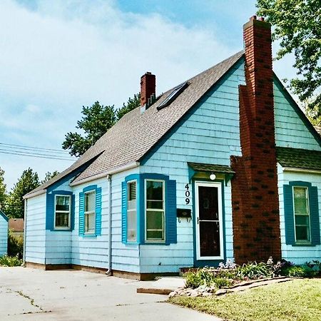 Bluebird Cottage, Walking Distance To Fairgrounds 哈金森 外观 照片